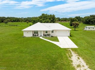 21251 Walker Farm Ct, Alva, FL 33920