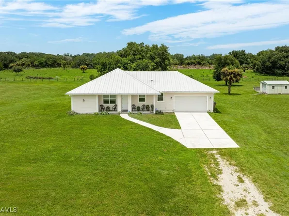 21251 Walker Farm Ct, Alva, FL 33920