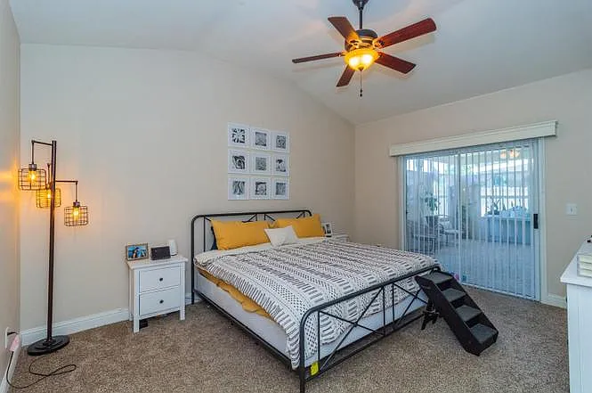 273 W Kelly Ave — Photo 11