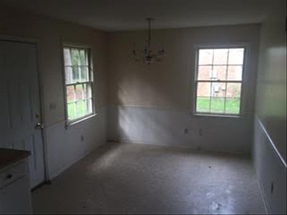 3rd image of 1108 Beauvoir Dr