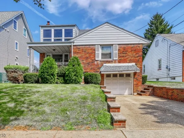 44 Lehigh Ave, Clifton City, NJ 07012