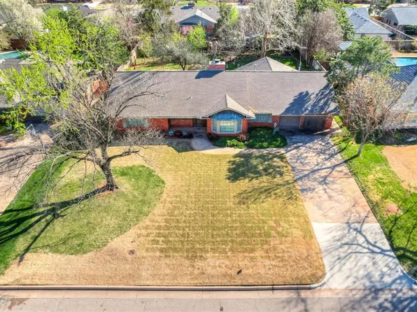 2624 W Country Club Dr, Oklahoma City, OK 73116