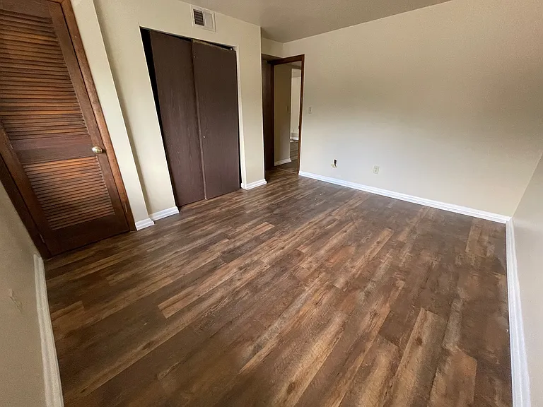 5833 Library Rd #1B — Photo 5