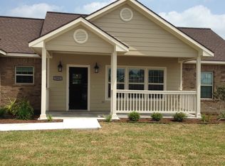 202 Kimber Ln, Inez, TX 77968
