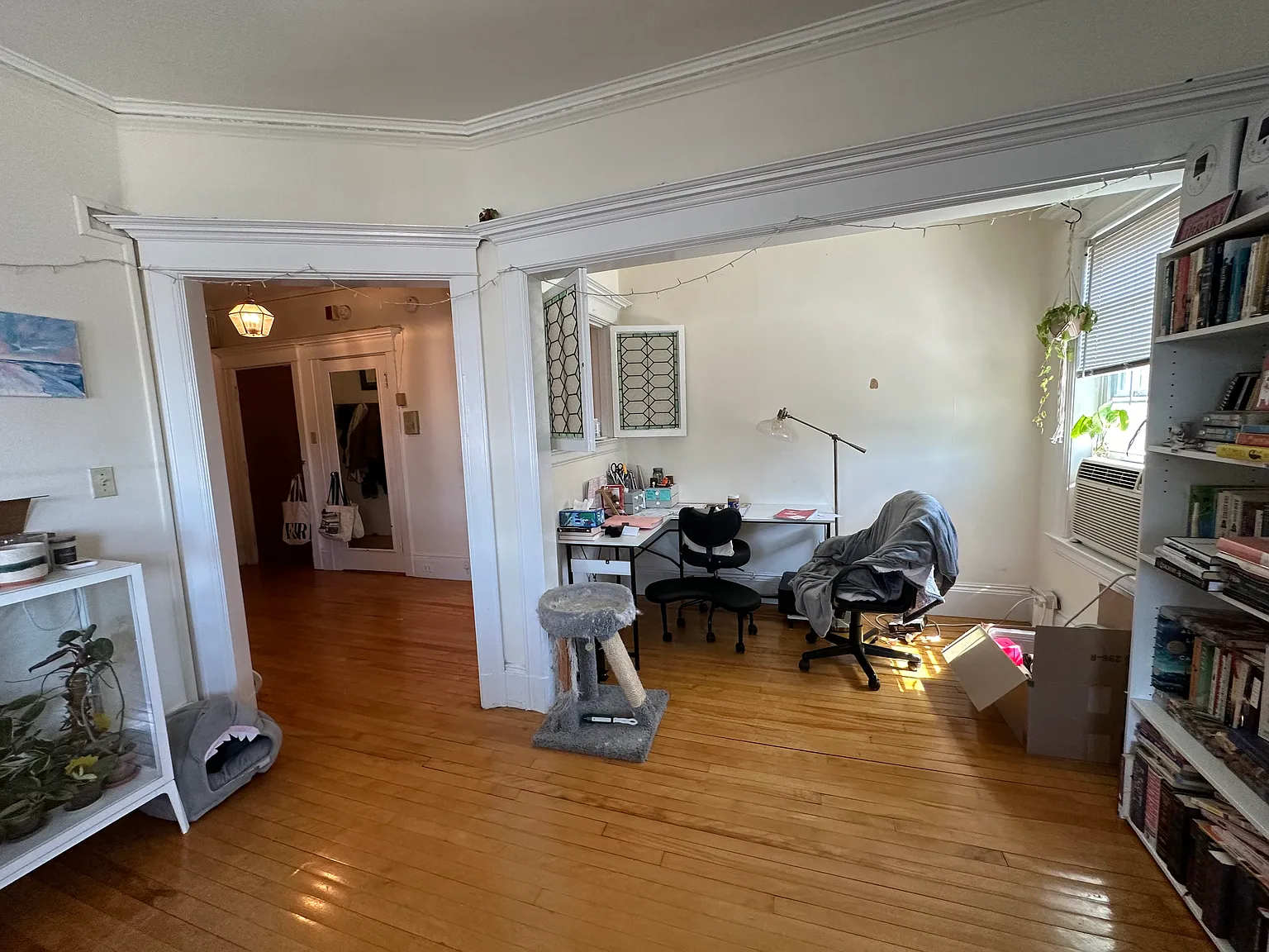 1 bed, 1.0 bath, $2,350 — Photo 2