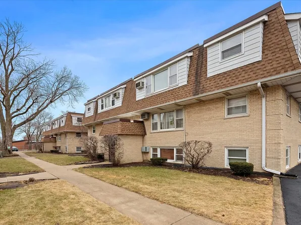9913 W 58th St APT 6, Countryside, IL 60525