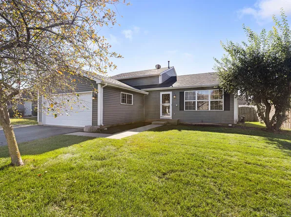 5440 Avalon Ln, Lake In The Hills, IL 60156