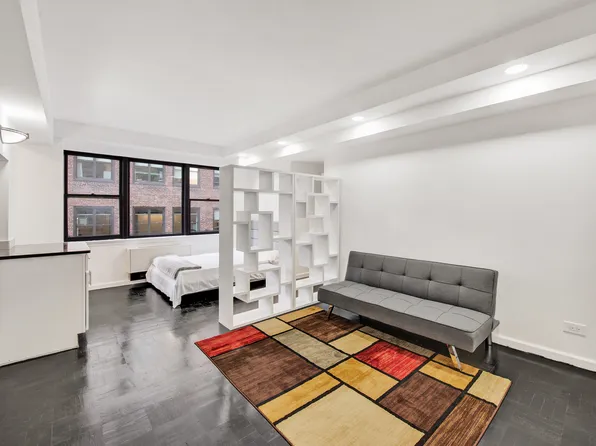 240 East 46th Street image 1 of 13