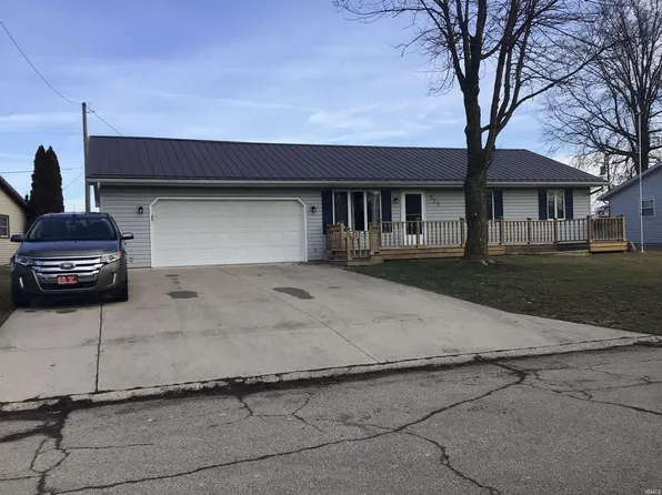 425 Millside Ct, Ossian, IN 46777