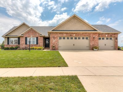 201 Country Ridge Dr, Mahomet, IL, 61853