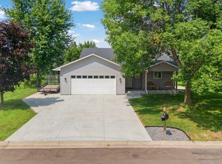 300 Heights Rd NW, Saint Michael, MN 55376