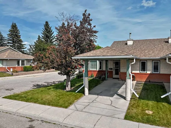 3516 W 26a St SE, Calgary, AB T2B 3G8