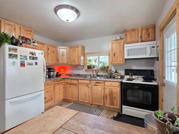 12-14 Whitney Street, Winooski, VT 05404