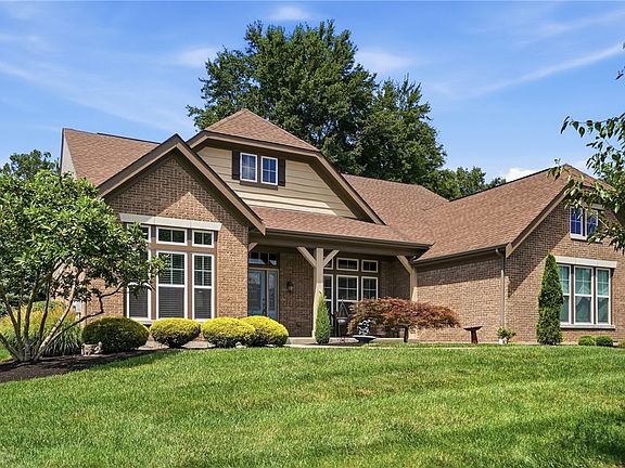 3rd image of 1584 Hawk Ridge Dr