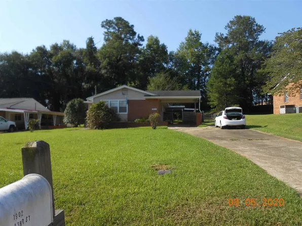 1902 43rd St, Valley, AL 36854