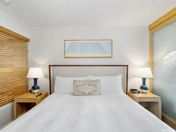 383 Kalaimoku St #1709, Honolulu, HI 96815