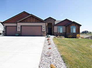 2037 Summerfield Ln, Gillette, WY 82718