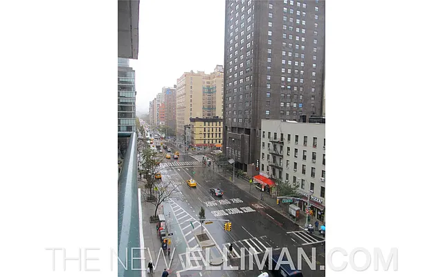 Sold by Douglas Elliman | media 20