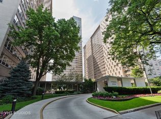 3950 N Lake Shore Dr APT 1428, Chicago, IL 60613