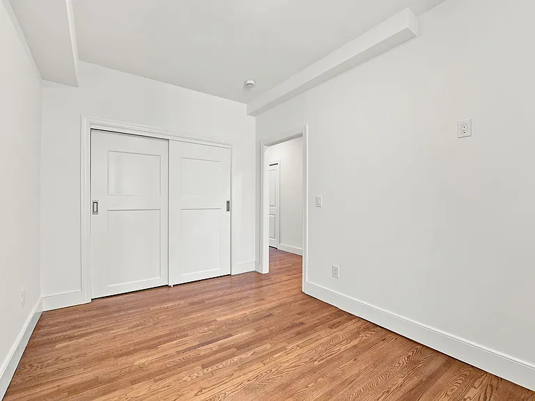1734 Greenwich St #2 — Photo 16