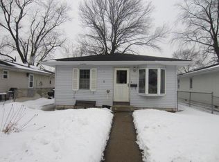 520 E Dahlgren St, Crown Point, IN 46307