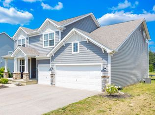 8376 Comstock Ct NW, Pickerington, OH 43147