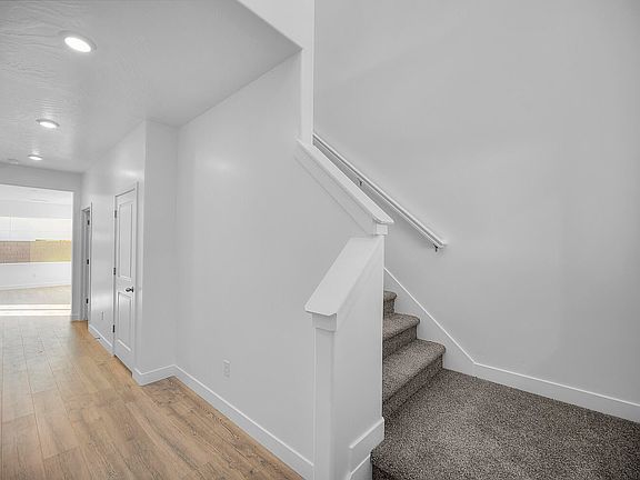 5th image of 1537 S Fins Rd #4113