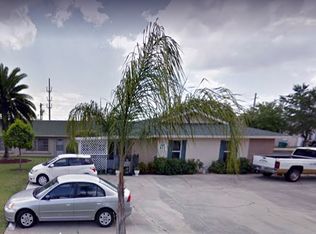 824 SE 16th Pl APT E, Cape Coral, FL 33990