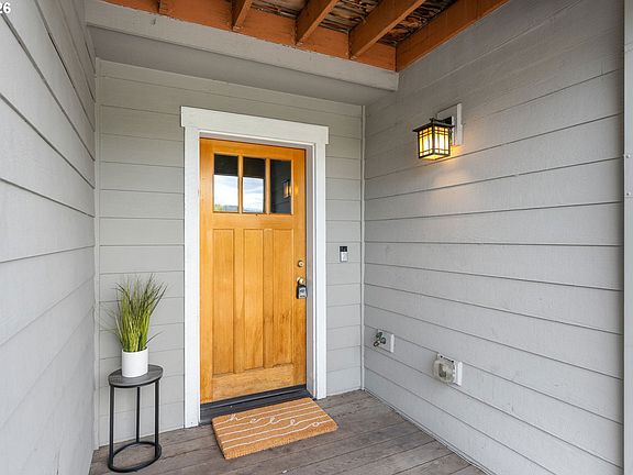 3rd image of 214 N 18th St