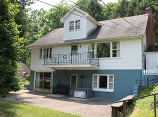 121 Kings Ln, Kunkletown, PA 18058