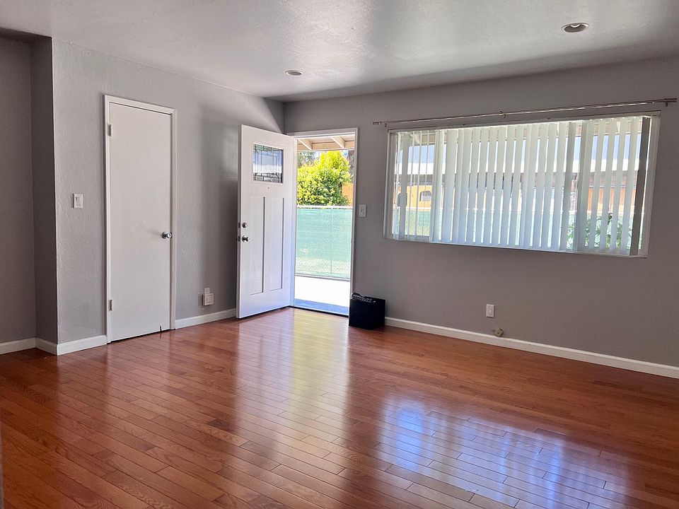 1st image of 1708 Noranda Dr #2