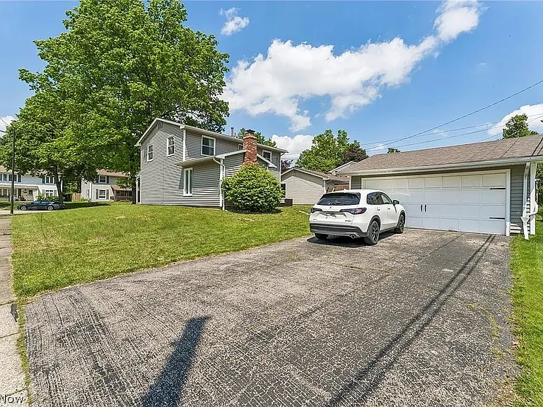 2369 Frederick Dr — Photo 33