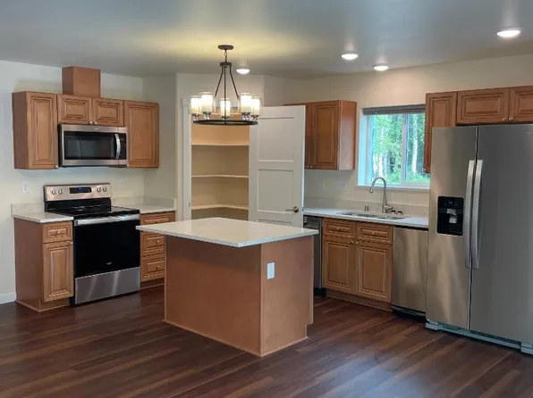 3475 Sandvik St APT A-1, Fairbanks, AK 99709