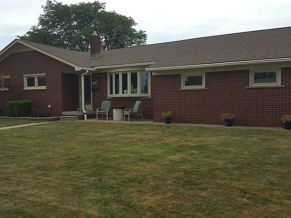 1st image of 15830 Pleasant Ave