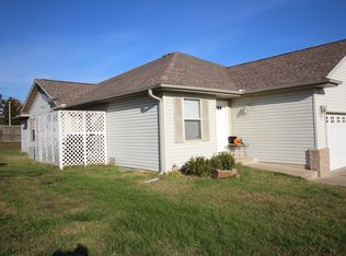 142 Proverbs Ct, Forsyth, MO 65653