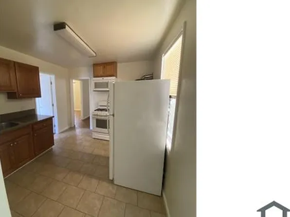 925 E 28th St, Oakland, CA