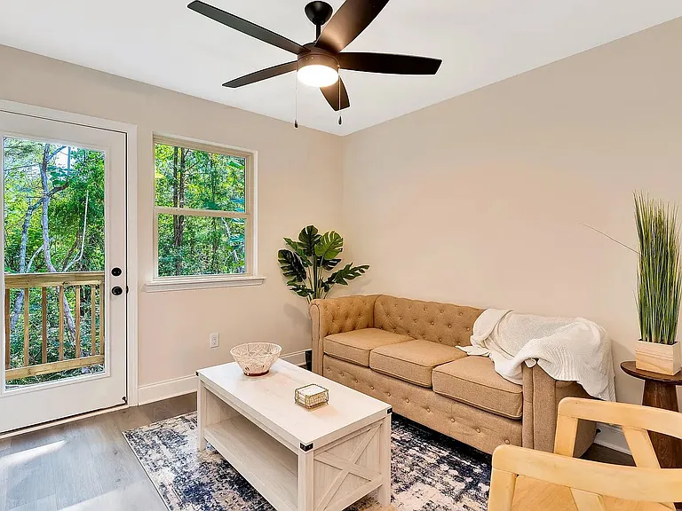 Can be used as a living room, bedroom, home office