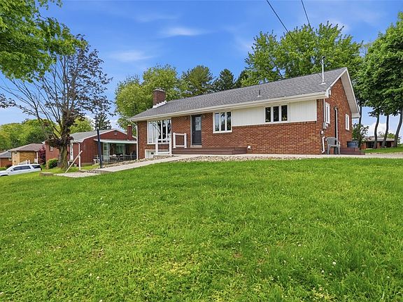 2nd image of 6 Greenview Dr