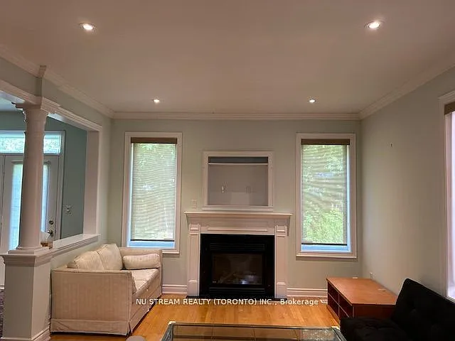 12 Preakness Dr — Photo 4