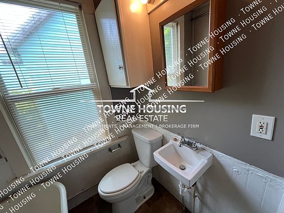 5th image of 19 Benton St #1