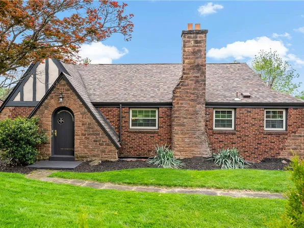 158 Old Clairton Rd, Pittsburgh, PA 15236