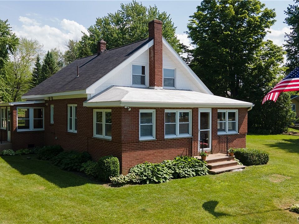 1st image of 3075 Ryan Dr