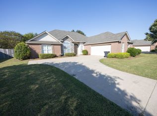 9541 Lochworth Ct, Pike Road, AL 36064