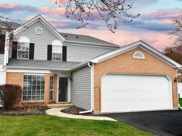 5690 Delaware Ave, Gurnee, IL 60031