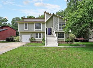 204 Travelers Rest Blvd, Summerville, SC 29485