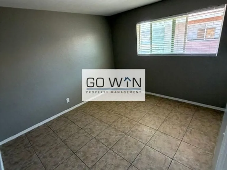 22 E Ingram St — Photo 15