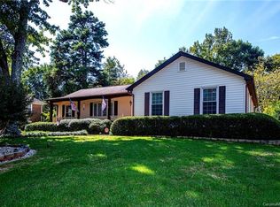 13440 Four Oaks Ln, Matthews, NC 28105