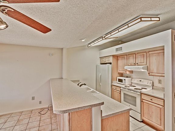 3rd image of 14514 W Antelope Dr