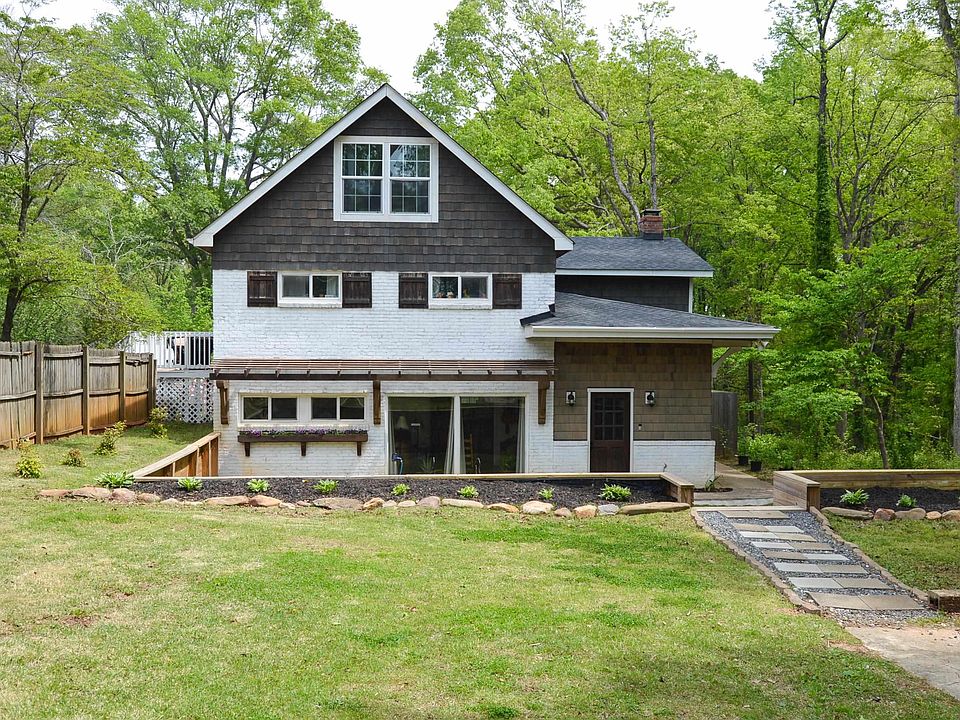 1st image of 102 Hilltop Dr