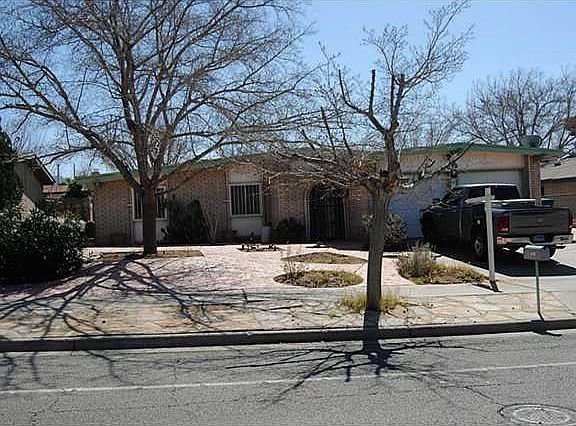 4th image of 628 Centennial Dr
